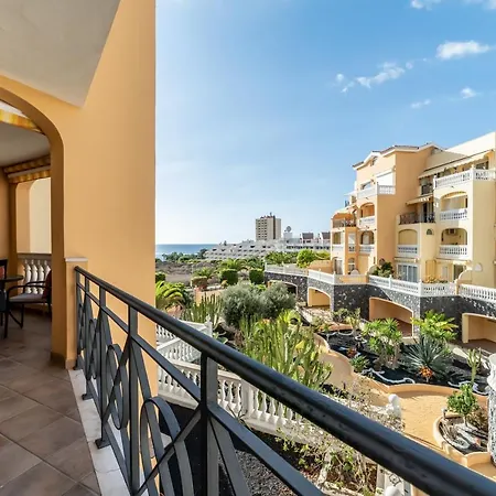 Tropical * Los Cristianos