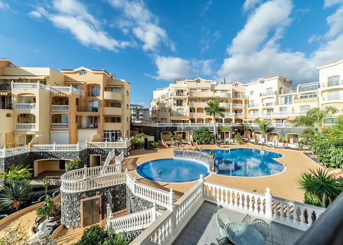 Tropical * לוס כריסטיאנוס