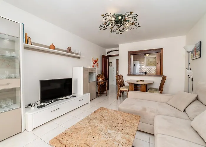 Tropical * Лос Кристианос