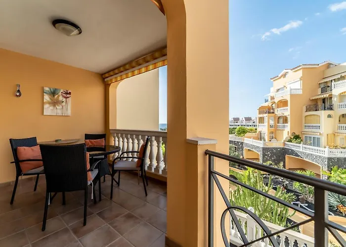 Tropical * Los Cristianos (Tenerife)